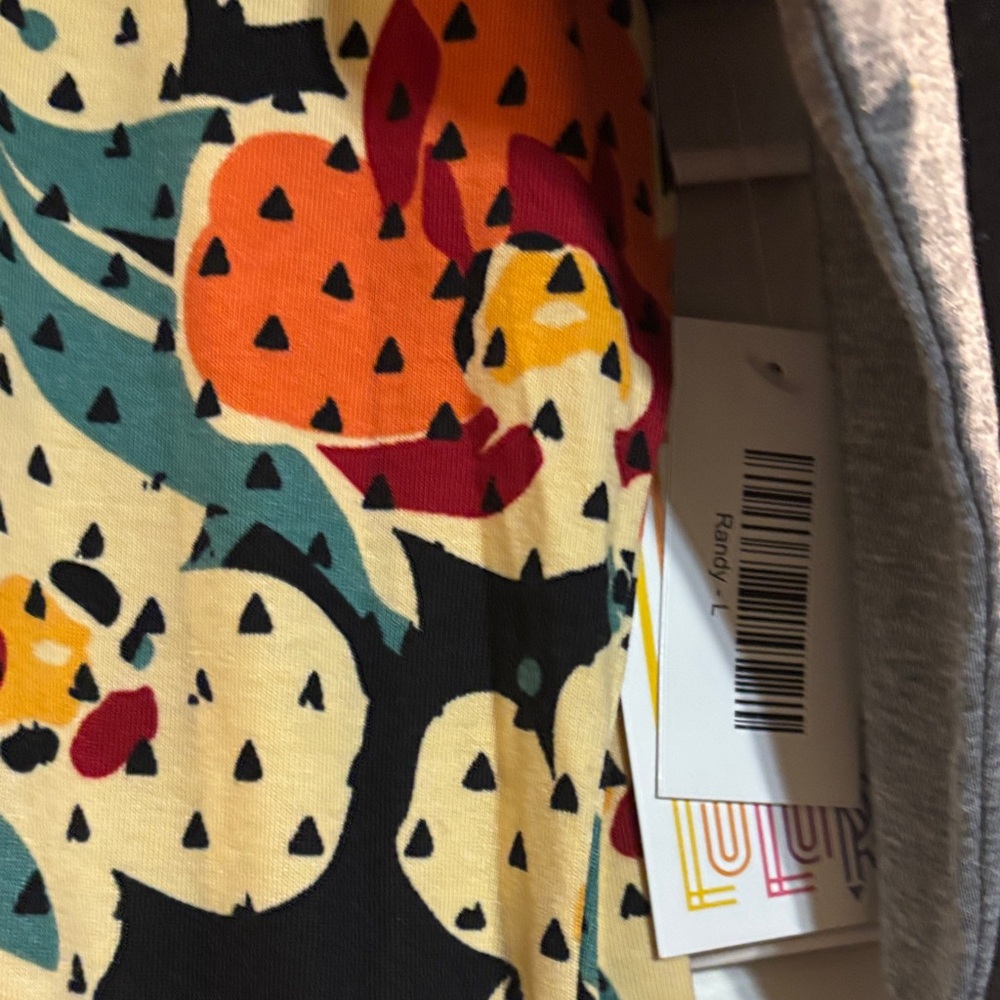NWT Lula Roe Randy Floral Raglan Sleeve Top - Picture 5 of 5